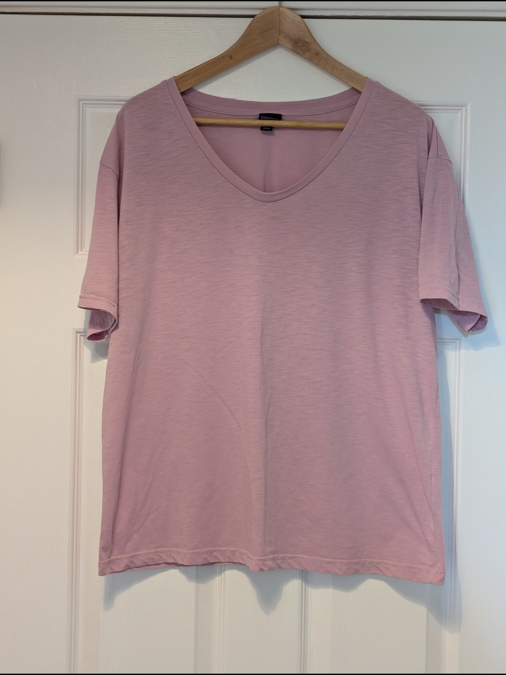 Patagonia Mainstay V-Neck Short Sleeve Tee
